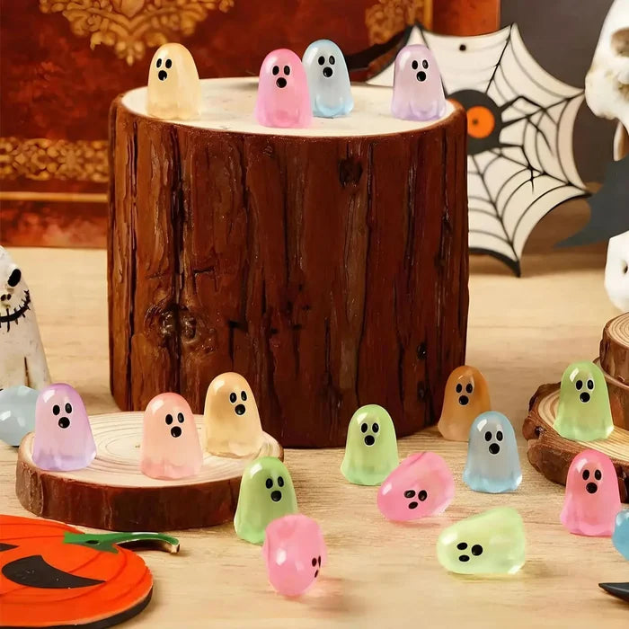 10Pcs Mini Luminous Ghost Figures Glowing At Night