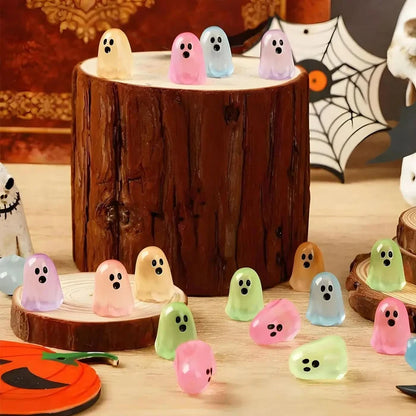10Pcs Mini Luminous Ghost Figures Glowing At Night