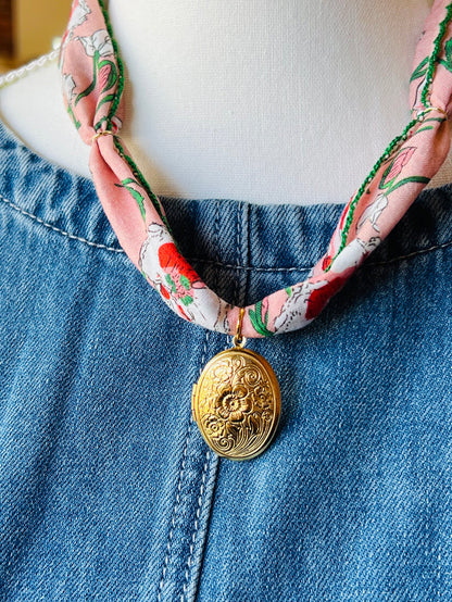 Bandana Locket