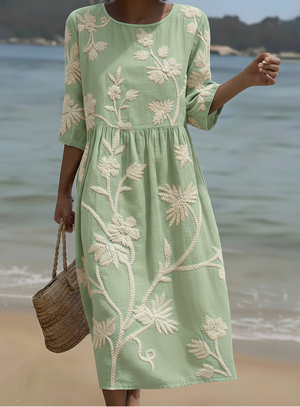 Gwen | Midi Dress Printed with Plants and Flowers