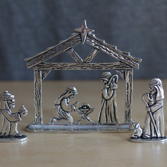 Handmade Pewter 7-Piece Nativity Scene | Gift Box Included image 0