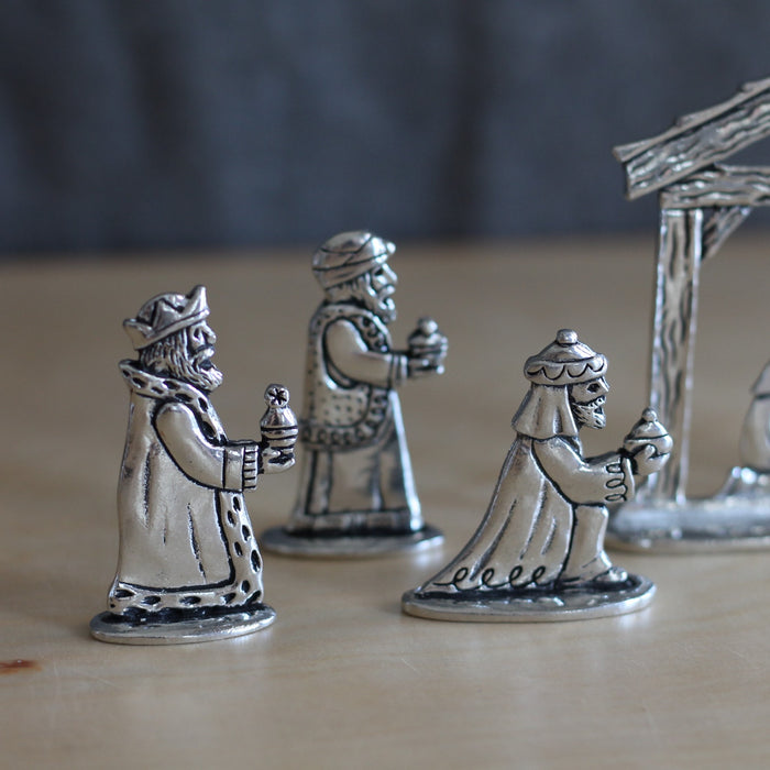 Handmade Pewter 7-Piece Nativity Scene | Gift Box Included image 6