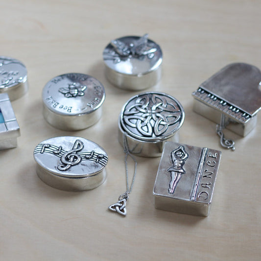 Handmade Pewter Boxed Necklace Set image 0