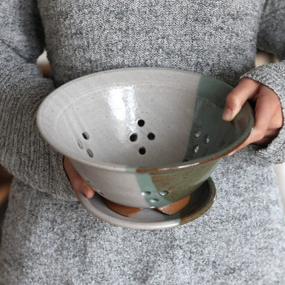 Handmade Pottery | Berry Bowl