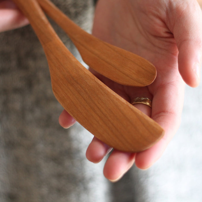 Handmade Solid Cherry Spreader | 2 Sizes image 1