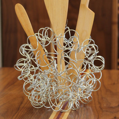 Handmade Wire Orbanizers image 3