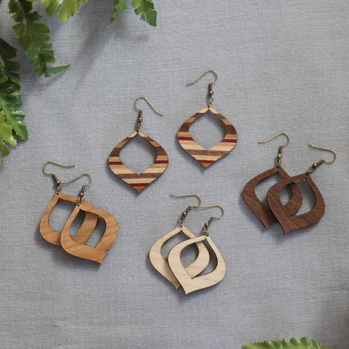 Linda Earrings image 2