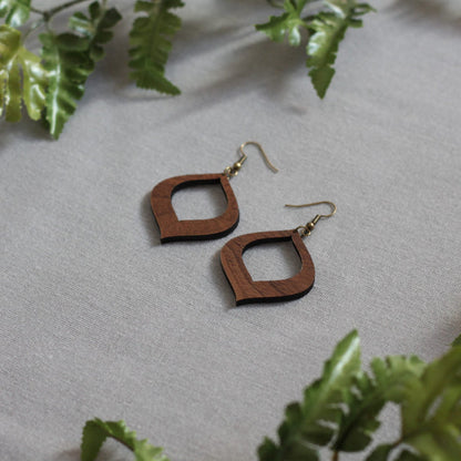 Linda Earrings image 6