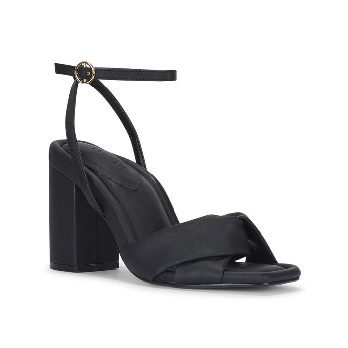 3 / black
