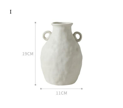 Minimalist Nordic decoration ceramic vase with matte finish and sculptural design for modern home decor