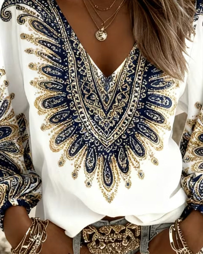 Top with V-Neck and Retro Print